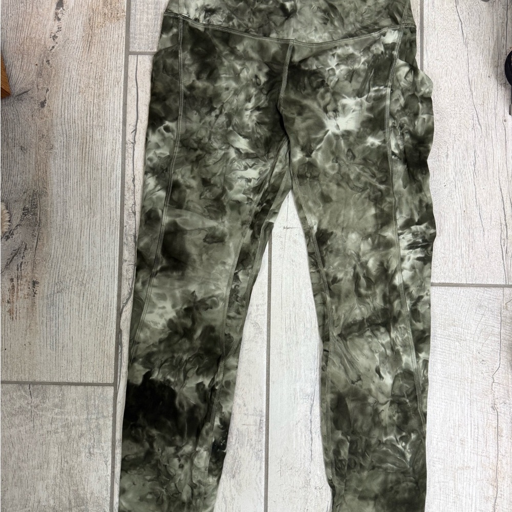 Lululemon Align with pockets Green Tie-Dye Leggings